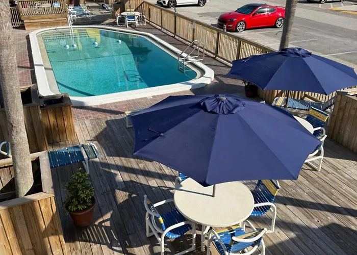 Motel: Barefoot Bay Resort Motel